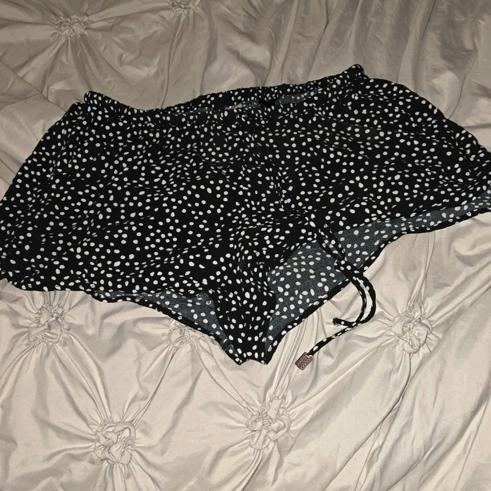 Divided shorts